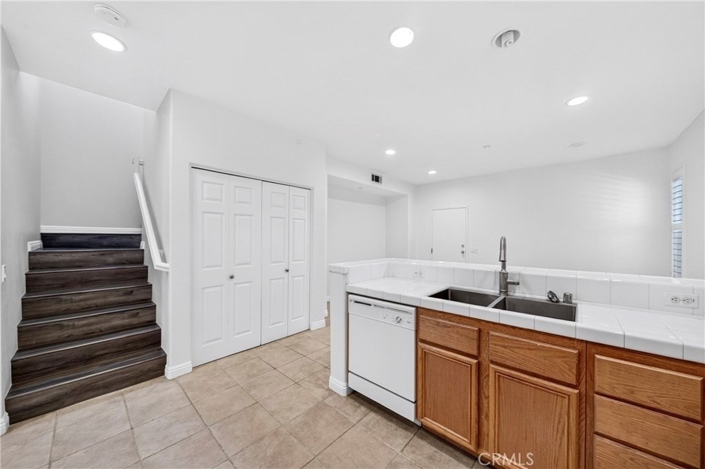 1300 Mcfadden Drive - Photo 11