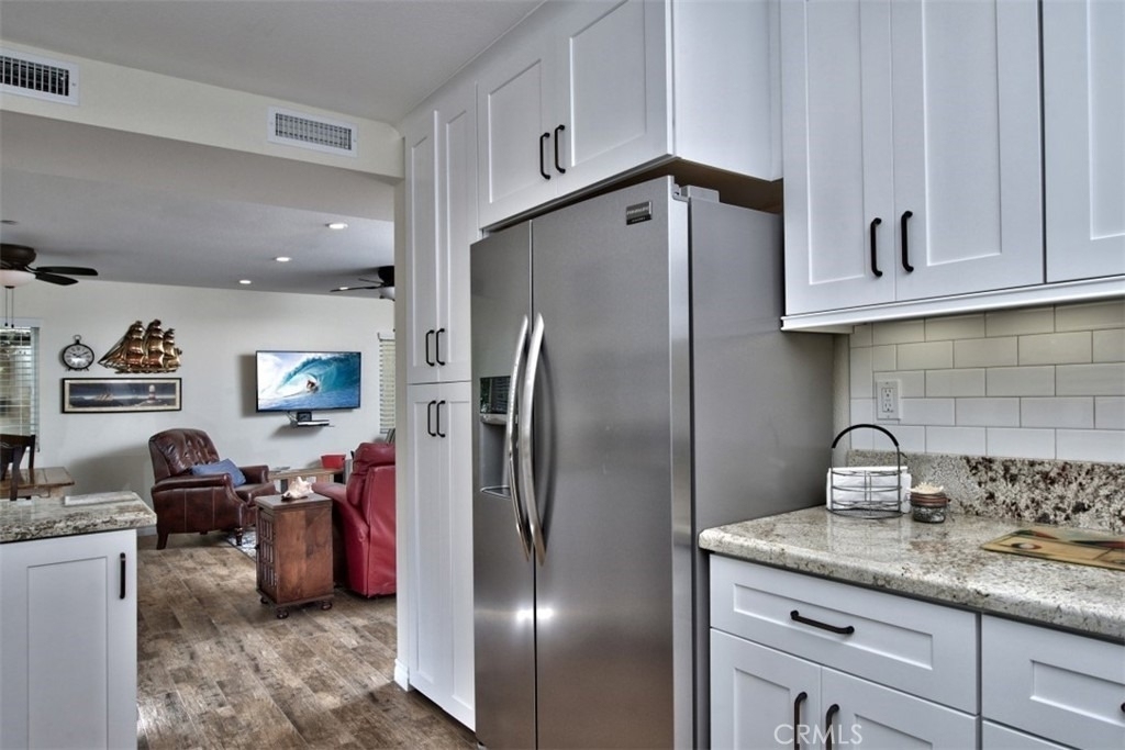 1509 E Balboa Boulevard - Photo 7
