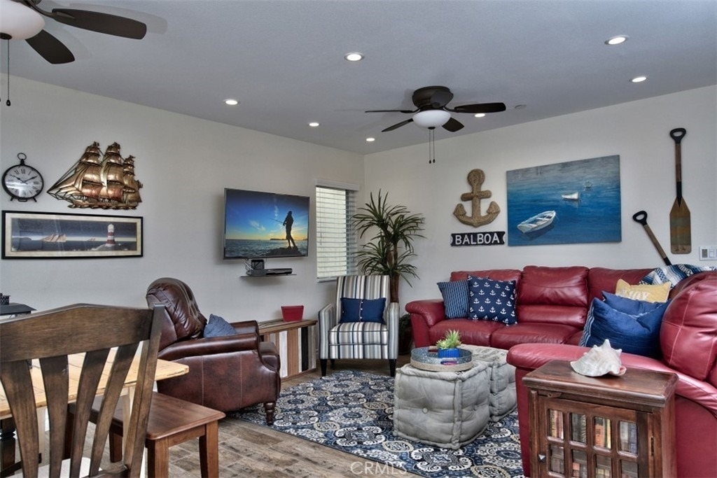 1509 E Balboa Boulevard - Photo 9