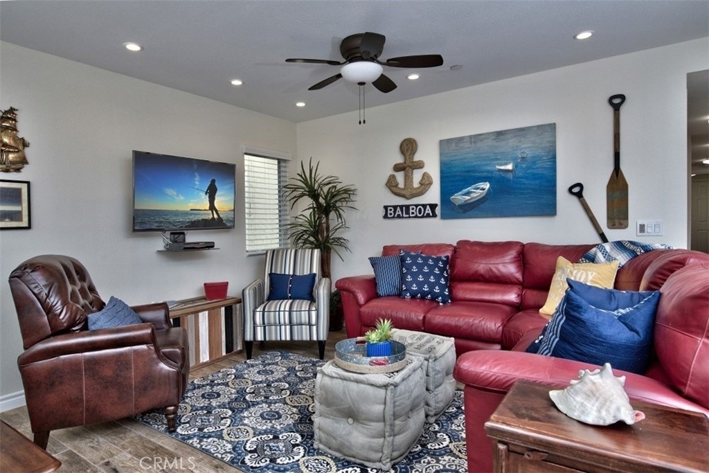 1509 E Balboa Boulevard - Photo 10