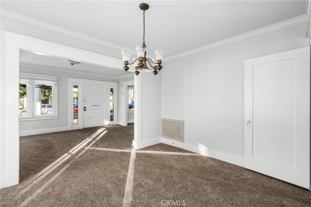 243 N Grand Street - Photo 11