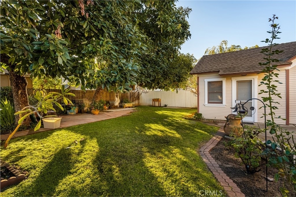 243 N Grand Street - Photo 23