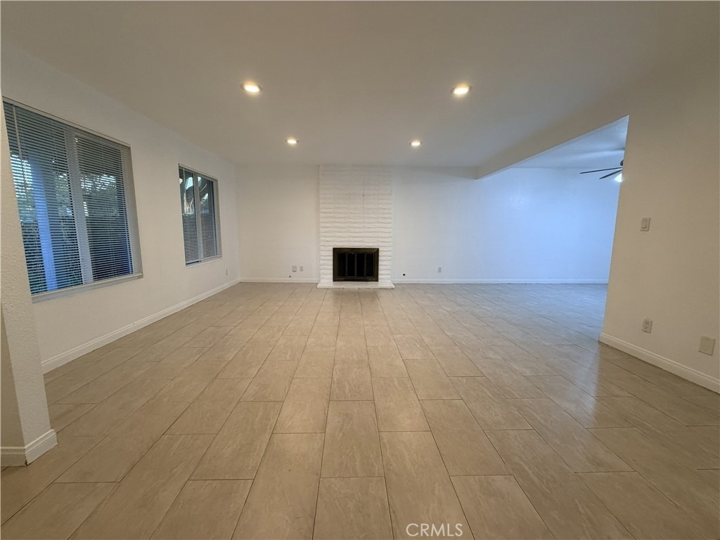 701 E 21st Street - Photo 5