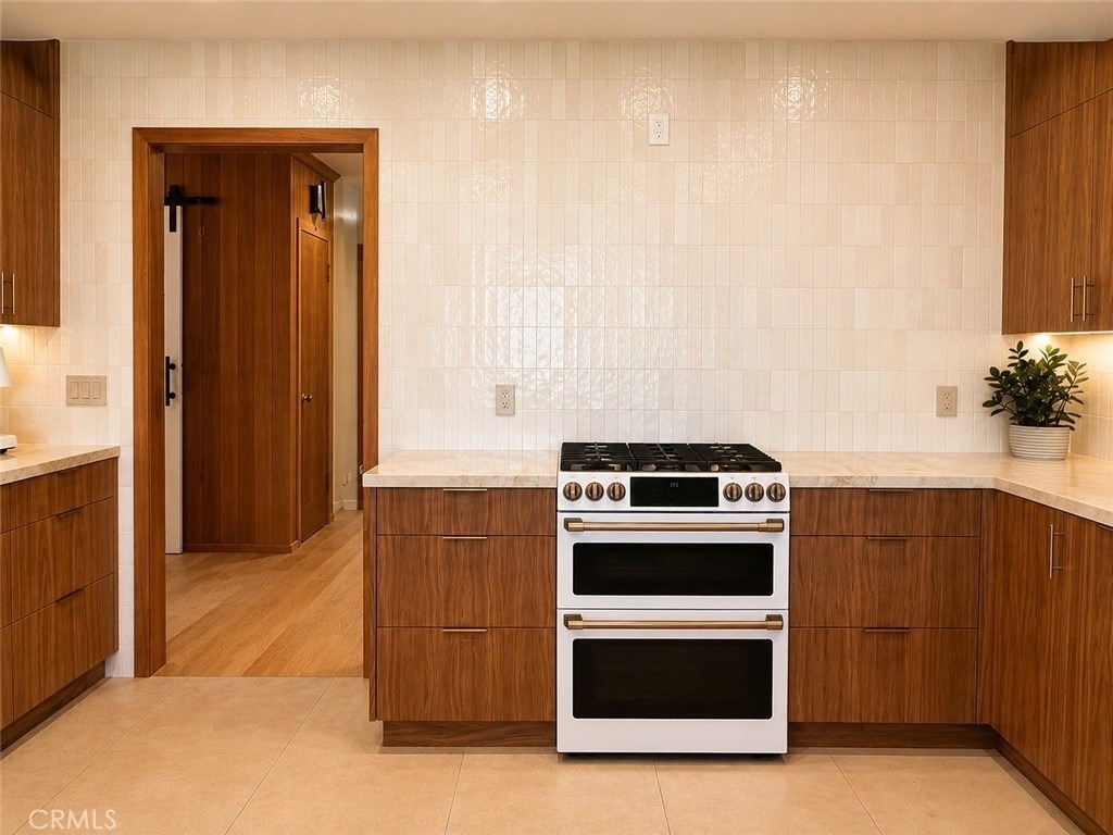 16 Cinnamon Lane - Photo 6