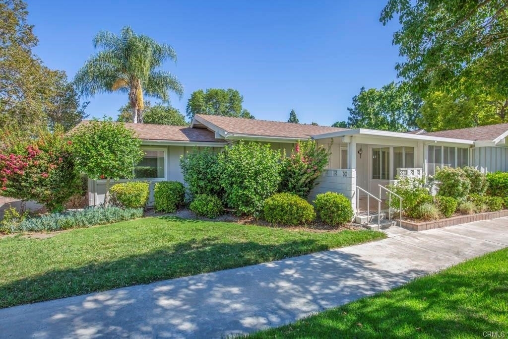 516 Calle Aragon - Photo 0