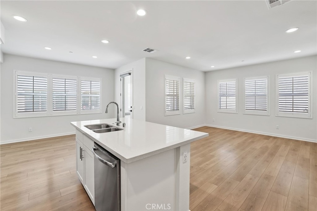 308 Limestone - Photo 3