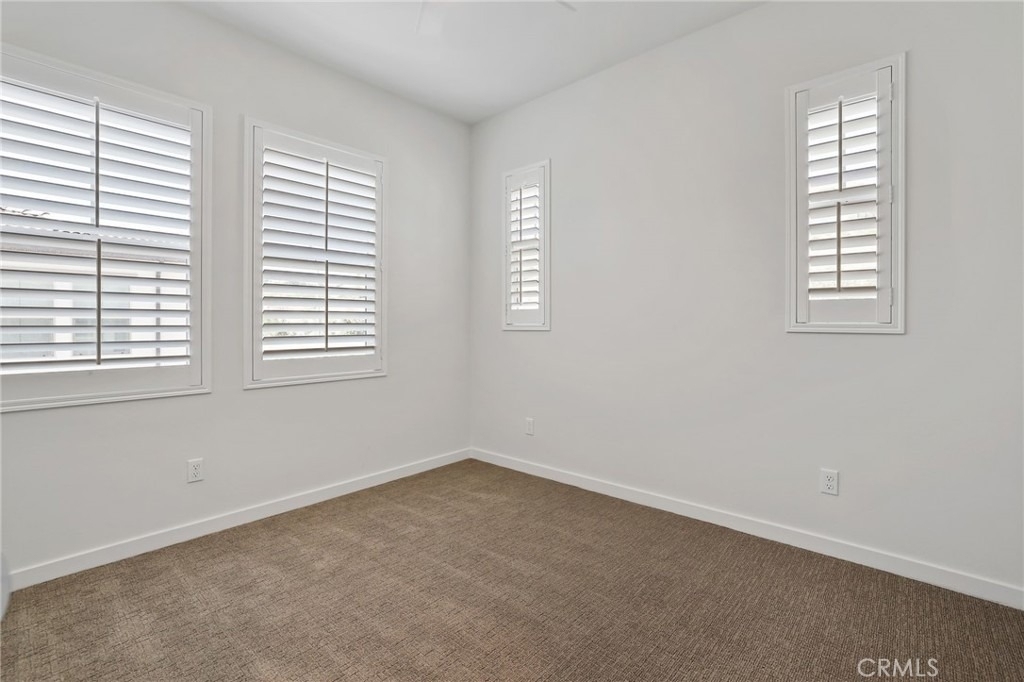 308 Limestone - Photo 19