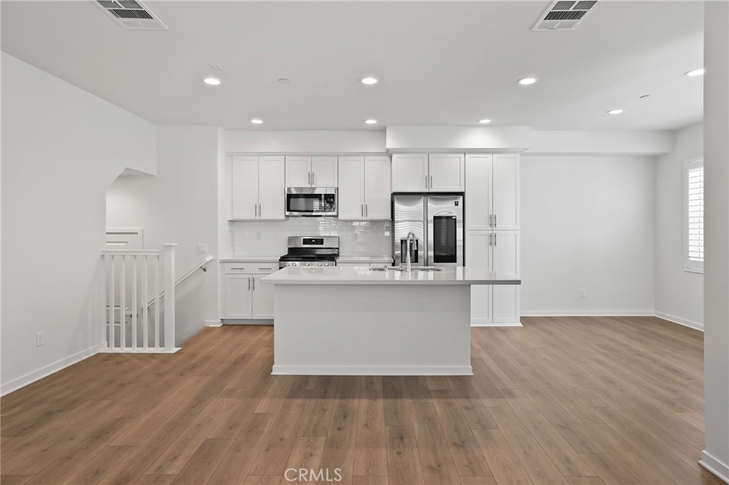 308 Limestone - Photo 8