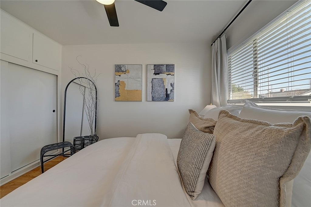 444 N Shattuck Place - Photo 27