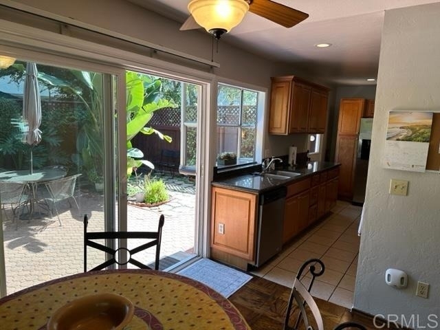 471 Bay Meadows Way - Photo 6