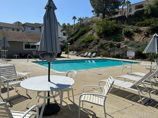 471 Bay Meadows Way - Photo 2