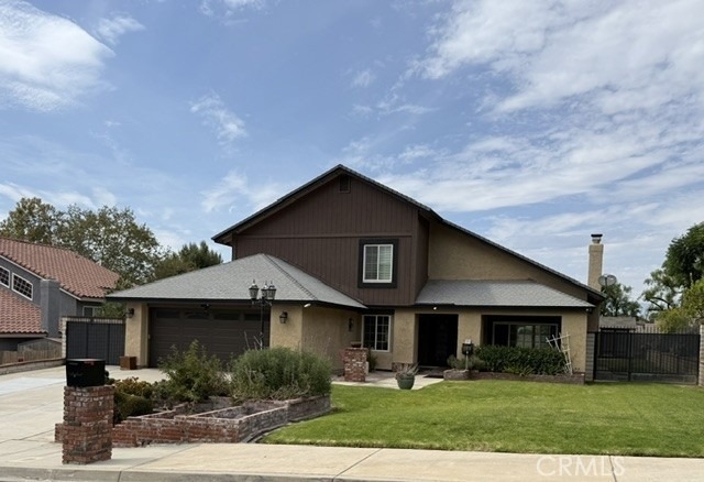 23058 Peacock Court - Photo 0