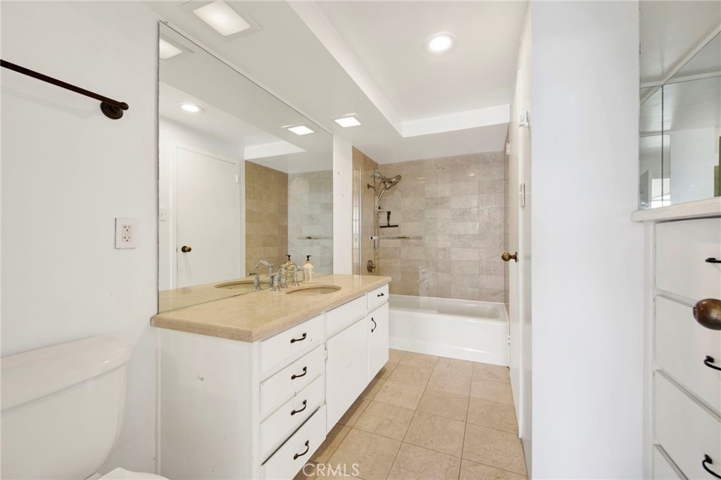 4314 Marina City Drive - Photo 18