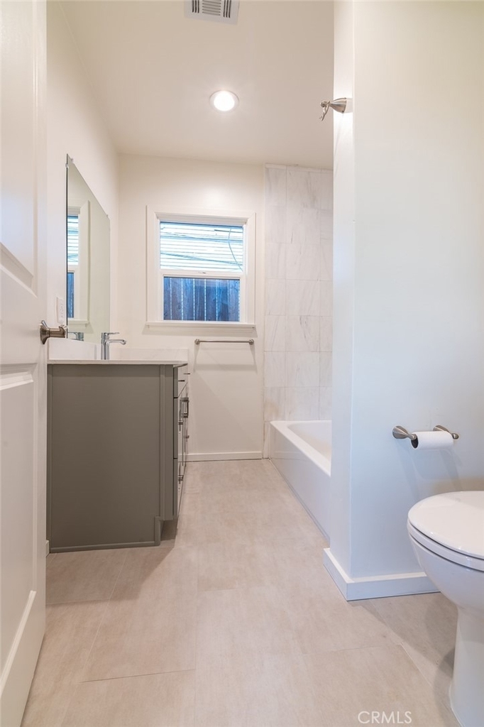 305 N Chevy Chase - Photo 9