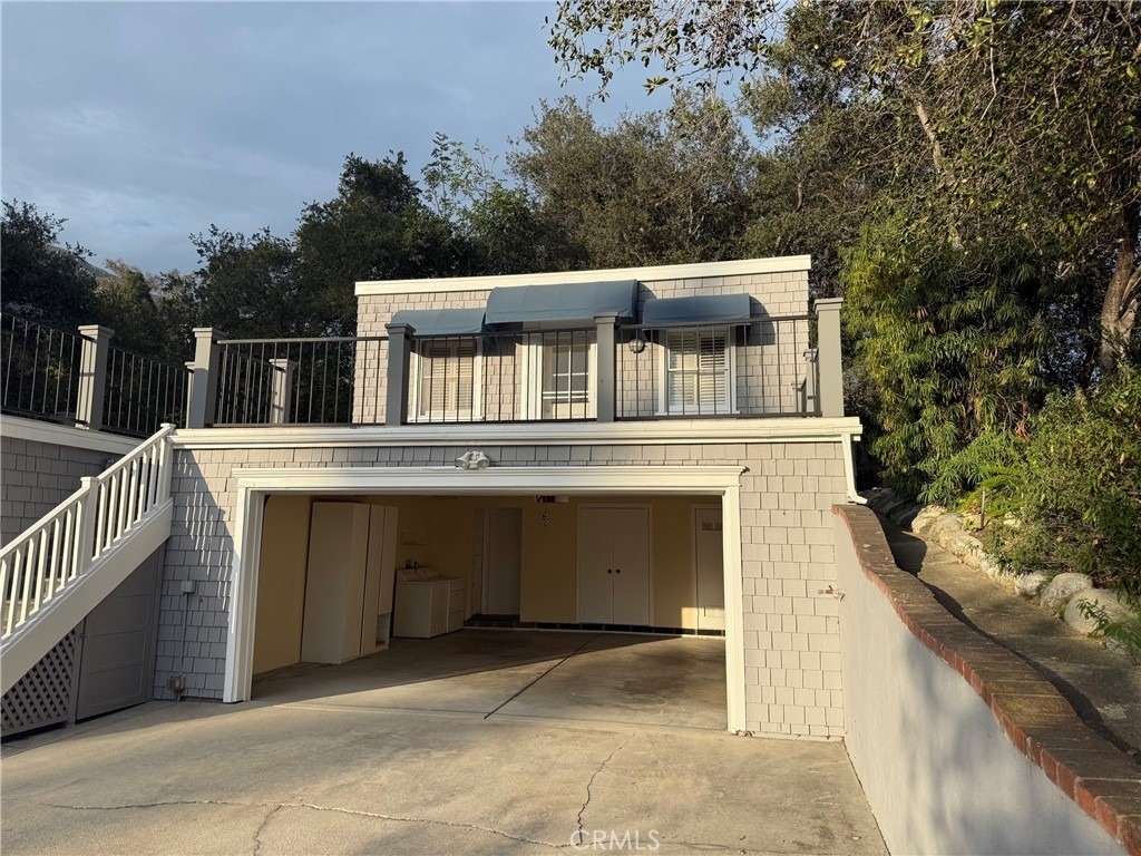 302 Churchill Road - Photo 2