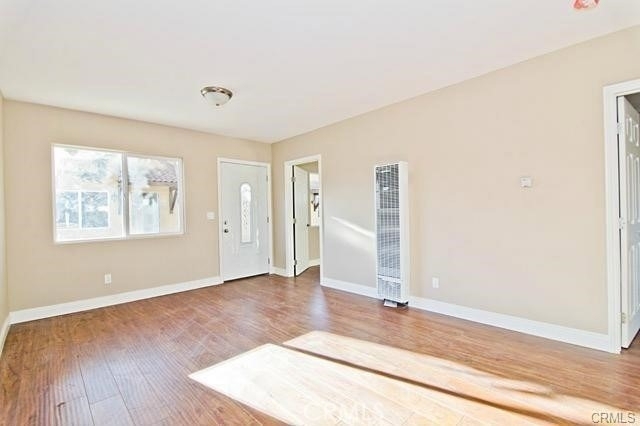 620 1/2 W 59th Place - Photo 6