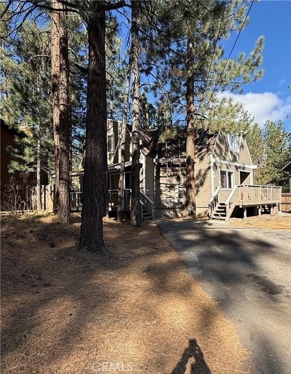 600 Summit Boulevard - Photo 0