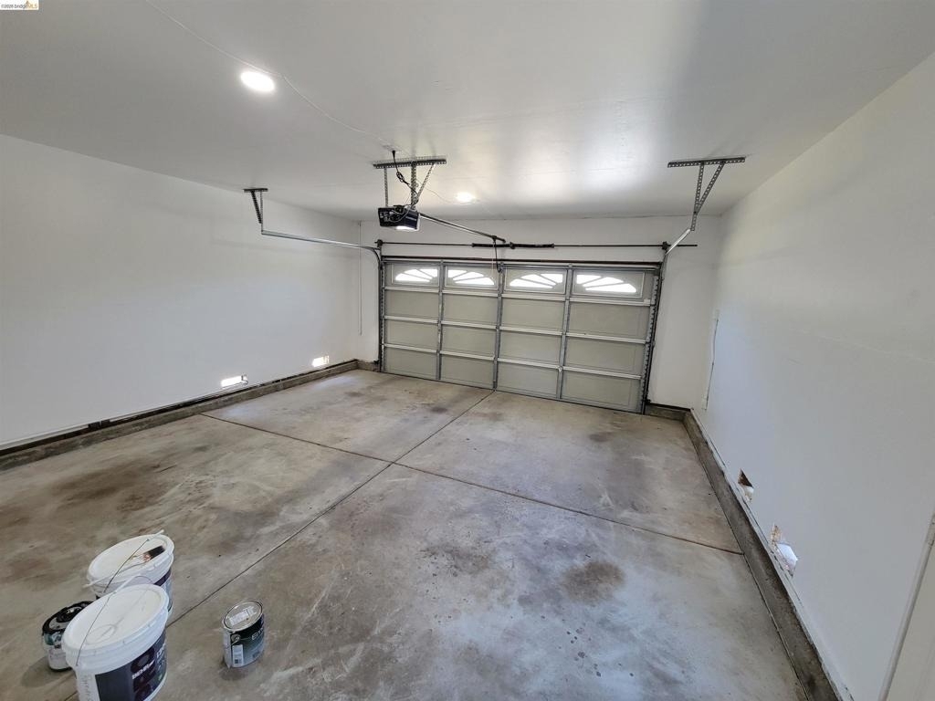 2210 Sierra Court - Photo 34