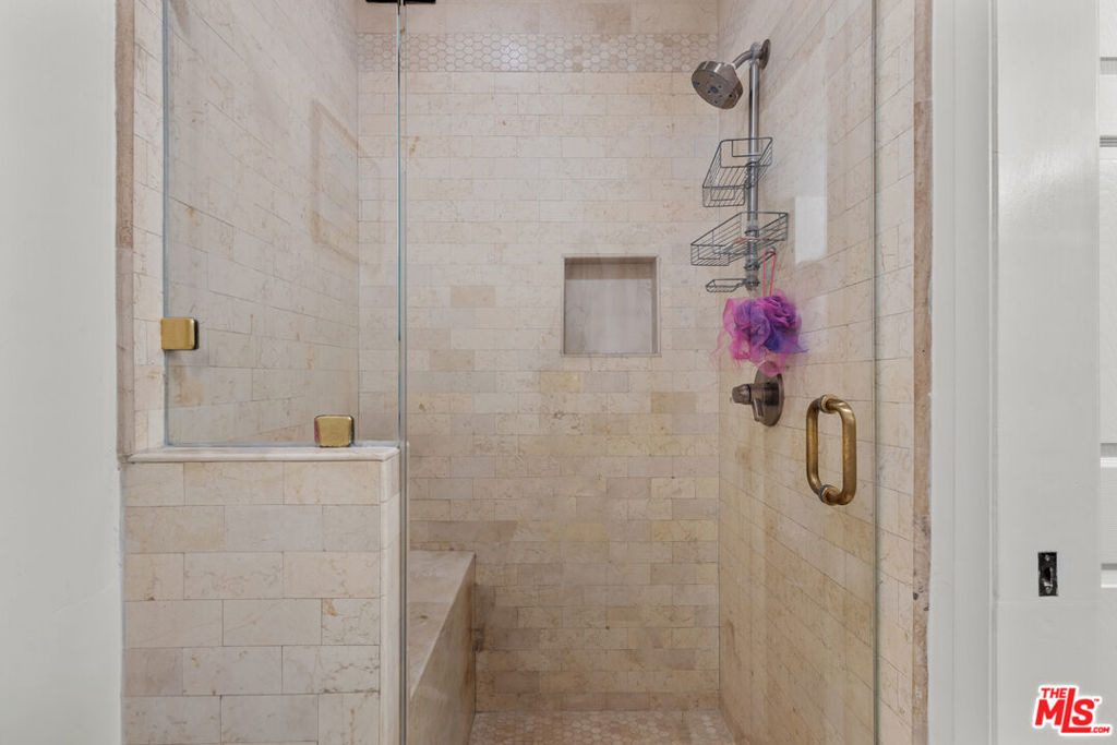 8701 Delgany Avenue - Photo 15