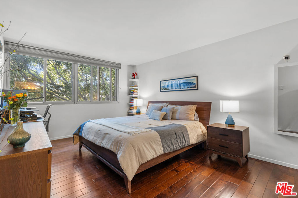 8701 Delgany Avenue - Photo 10