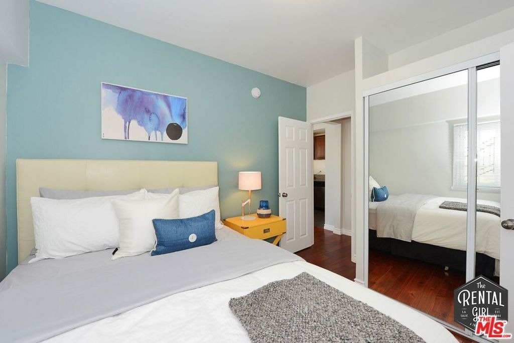 2400 Pacific Avenue - Photo 9