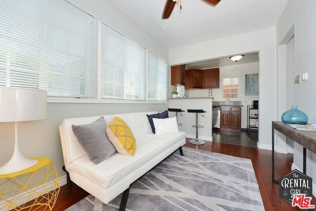 2400 Pacific Avenue - Photo 0