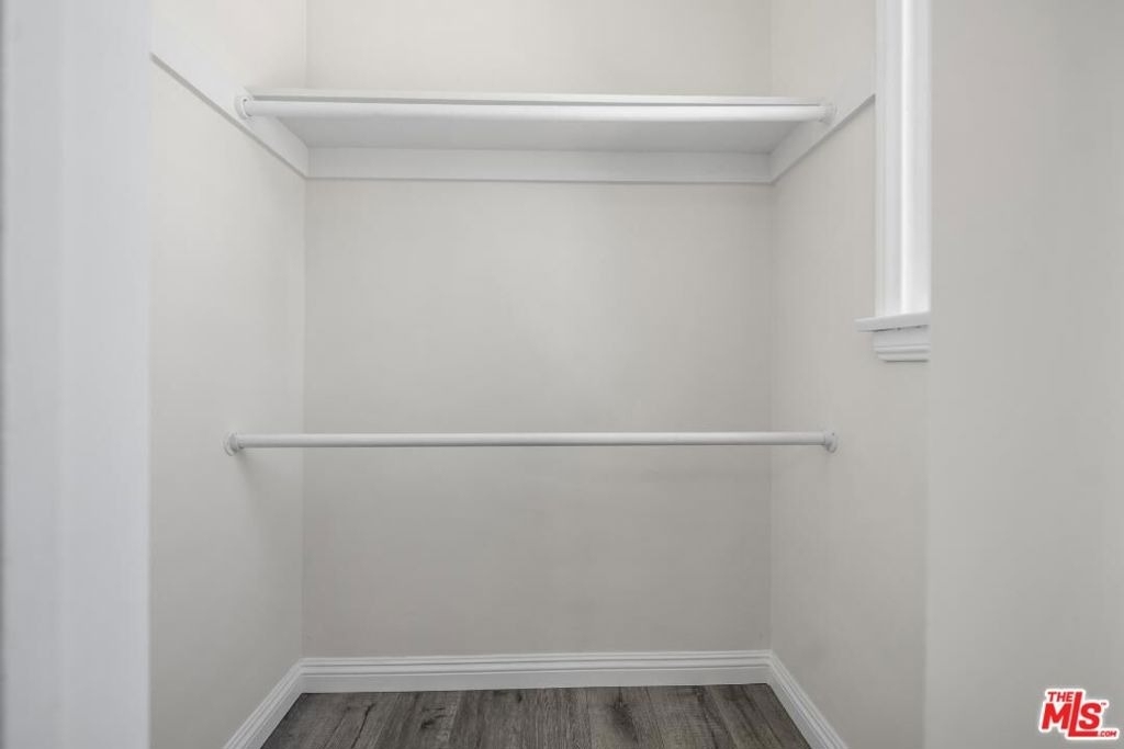 1223 1/2 4th Avenue - Photo 7