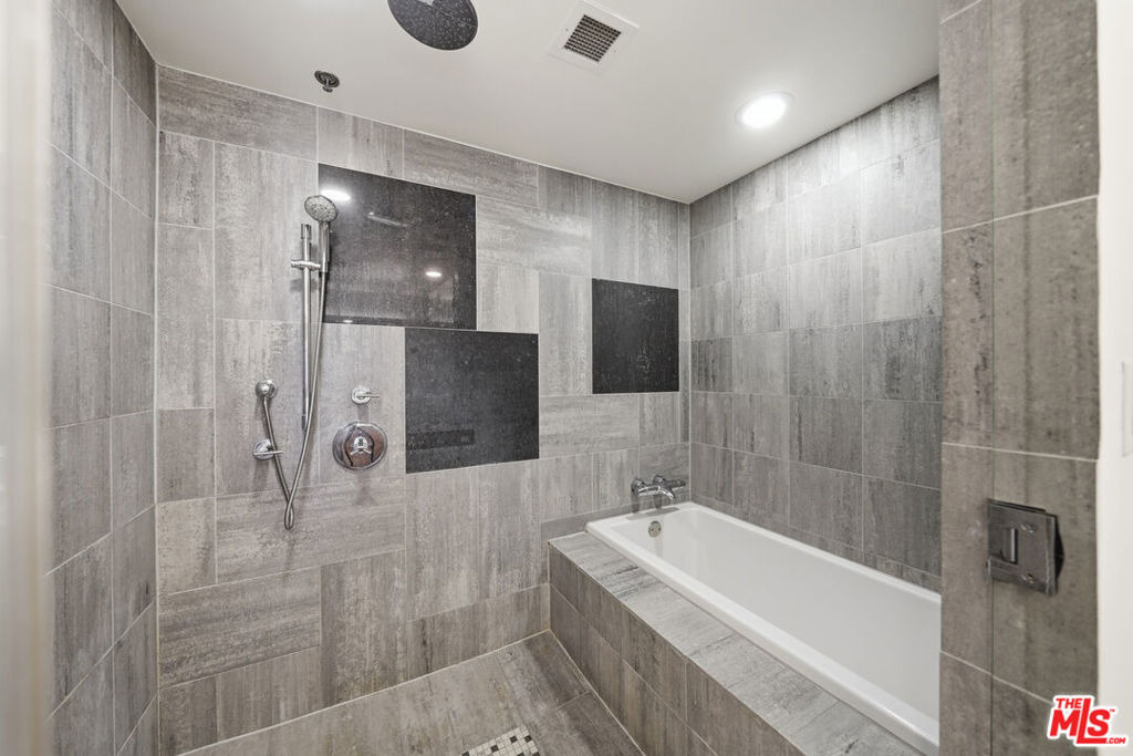 3785 Wilshire Boulevard - Photo 24