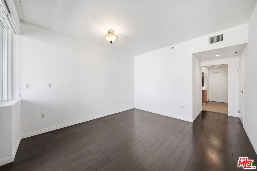 3785 Wilshire Boulevard - Photo 21
