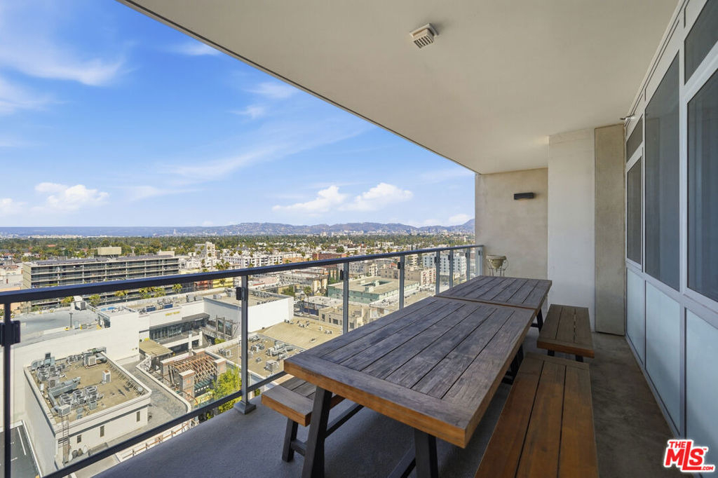 3785 Wilshire Boulevard - Photo 32