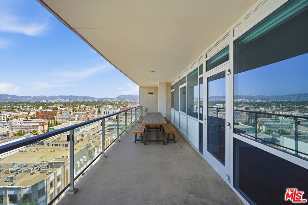 3785 Wilshire Boulevard - Photo 30