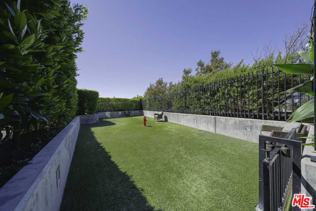 3785 Wilshire Boulevard - Photo 45