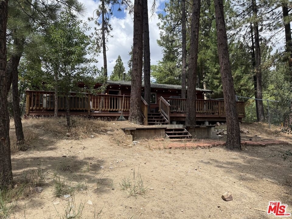 42995 Sunset Drive - Photo 2