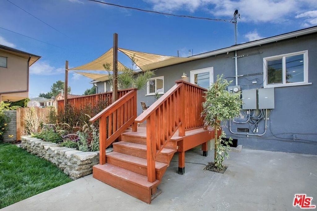 4234 Verdugo Road - Photo 18