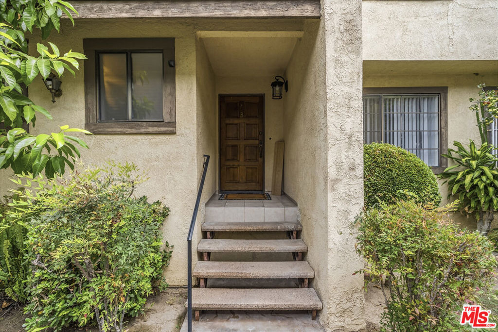 417 N Alhambra Avenue - Photo 31