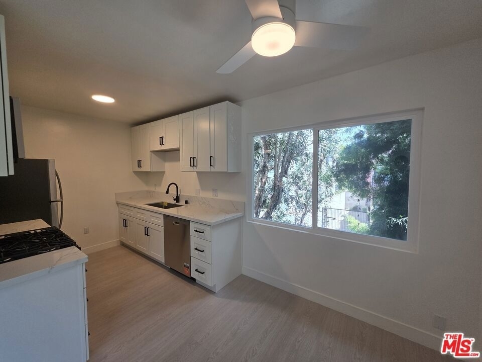 1411 Innes Place - Photo 40