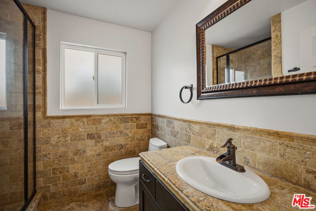 18113 Bromley Street - Photo 33