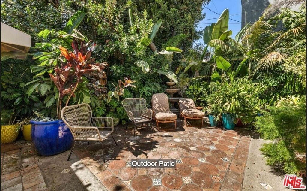 9060 Harland Avenue - Photo 11