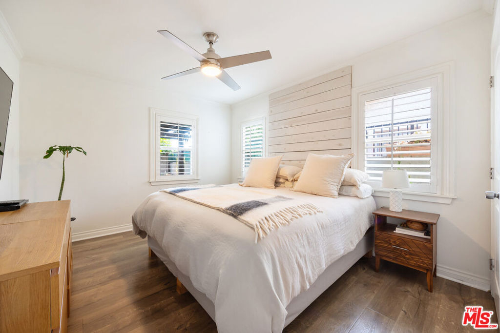 1837 N Middleton Place - Photo 10
