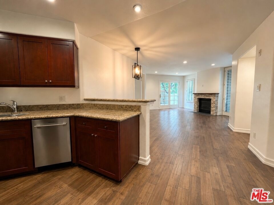 6140 Monterey Road - Photo 2