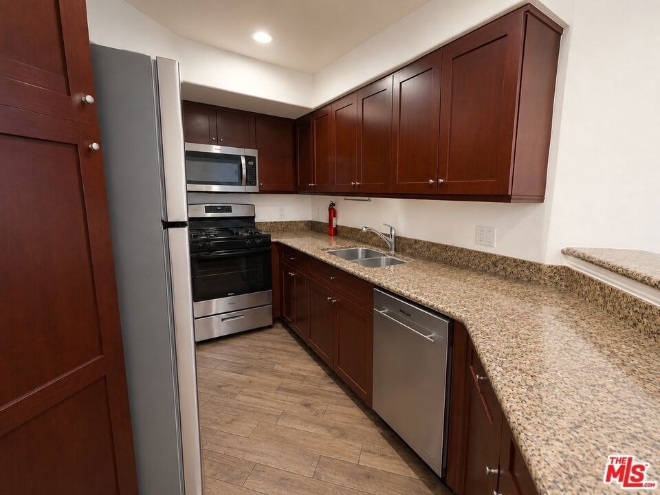 6140 Monterey Road - Photo 5
