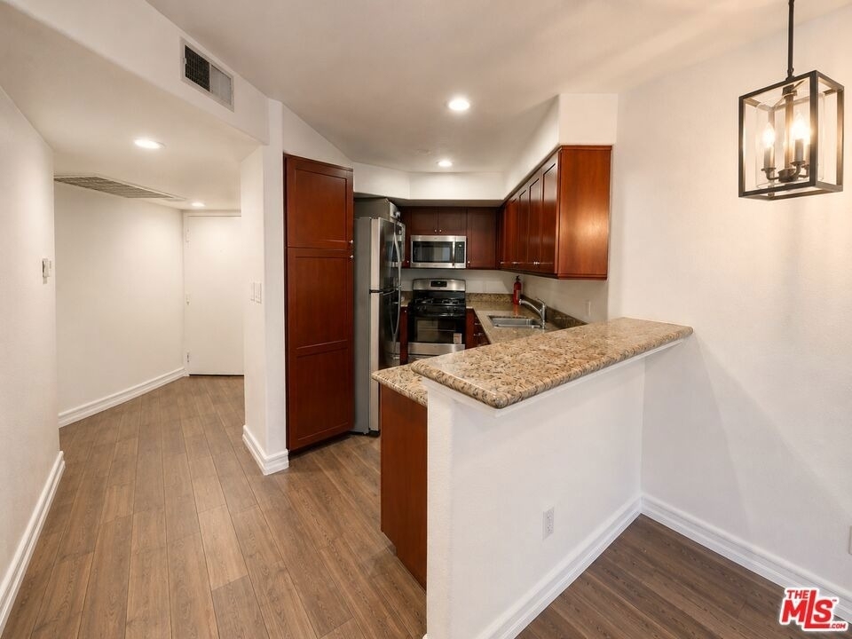 6140 Monterey Road - Photo 3