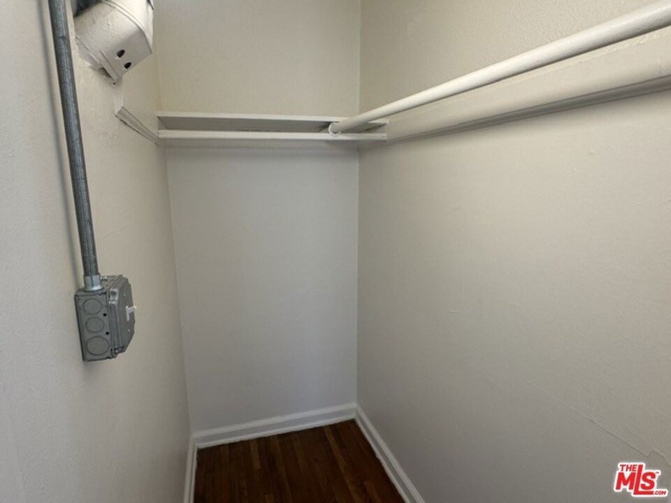 944 Havenhurst Drive - Photo 15