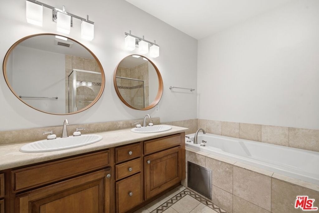 1838 Westholme Avenue - Photo 31