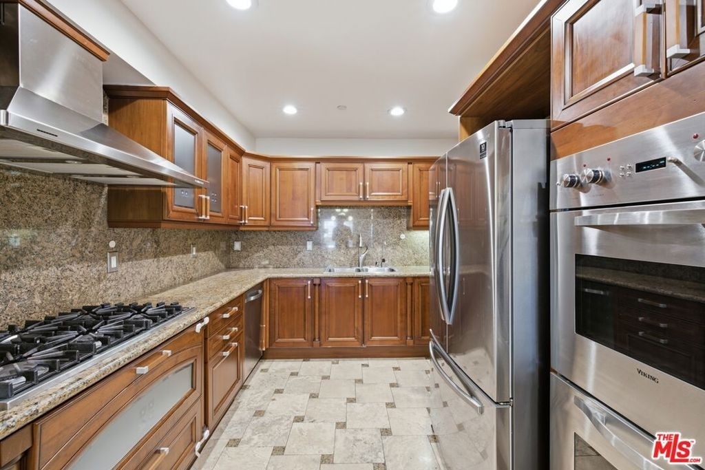1838 Westholme Avenue - Photo 12