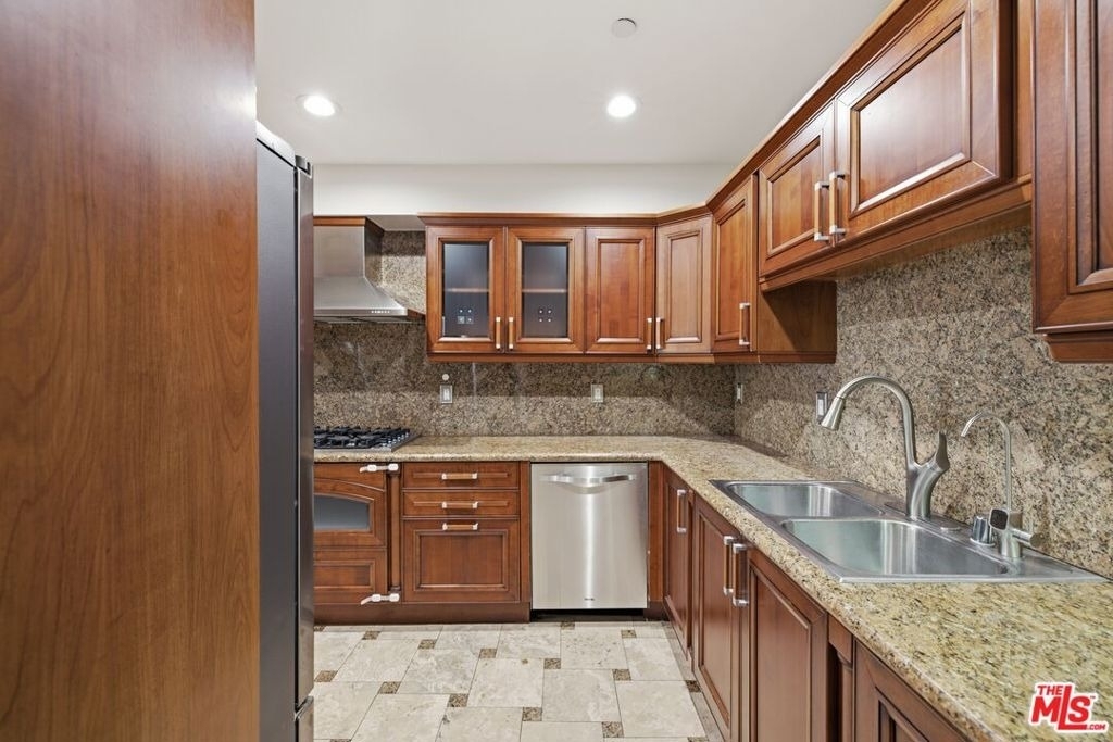1838 Westholme Avenue - Photo 10