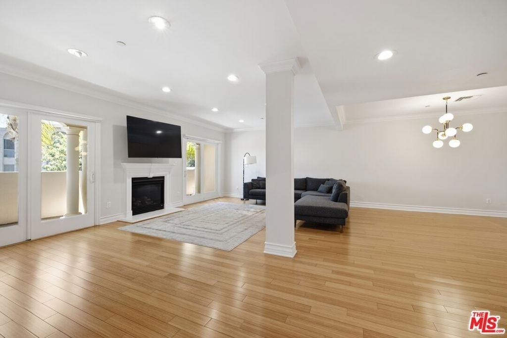 1838 Westholme Avenue - Photo 17