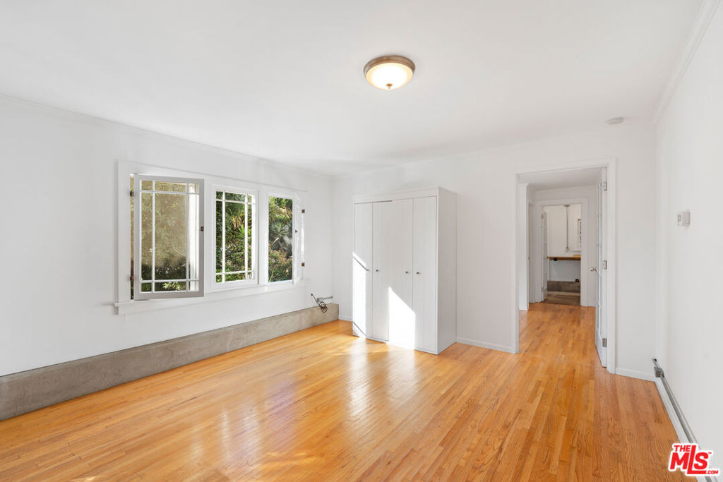 1843 Lucile Avenue - Photo 32