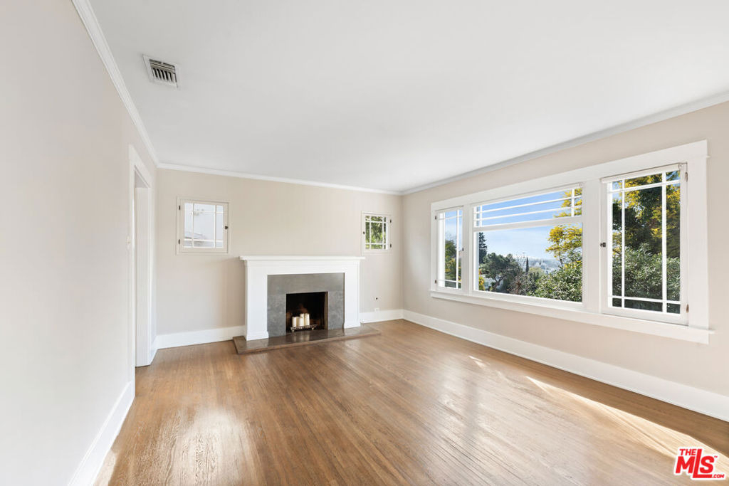 1843 Lucile Avenue - Photo 10