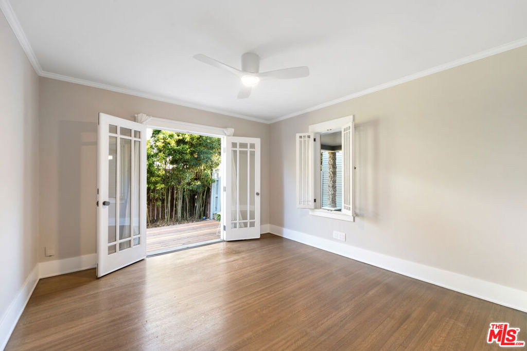 1843 Lucile Avenue - Photo 12